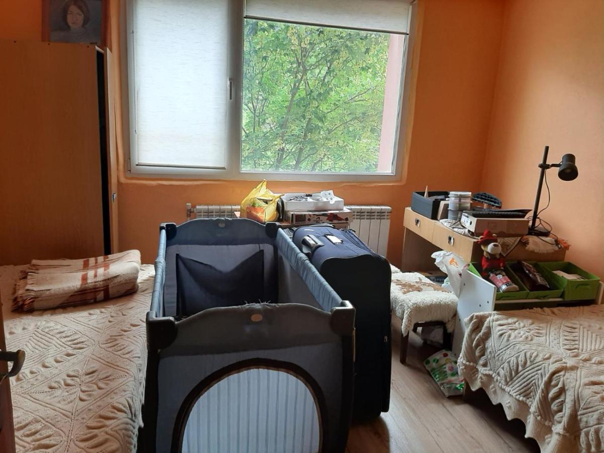 Apartment Milevi Tetewen Zewnętrze zdjęcie